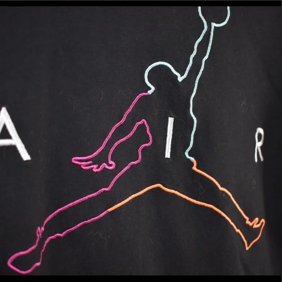 Jordan Embroidered Baby Long Sleeve Tee - Picture 3 of 10